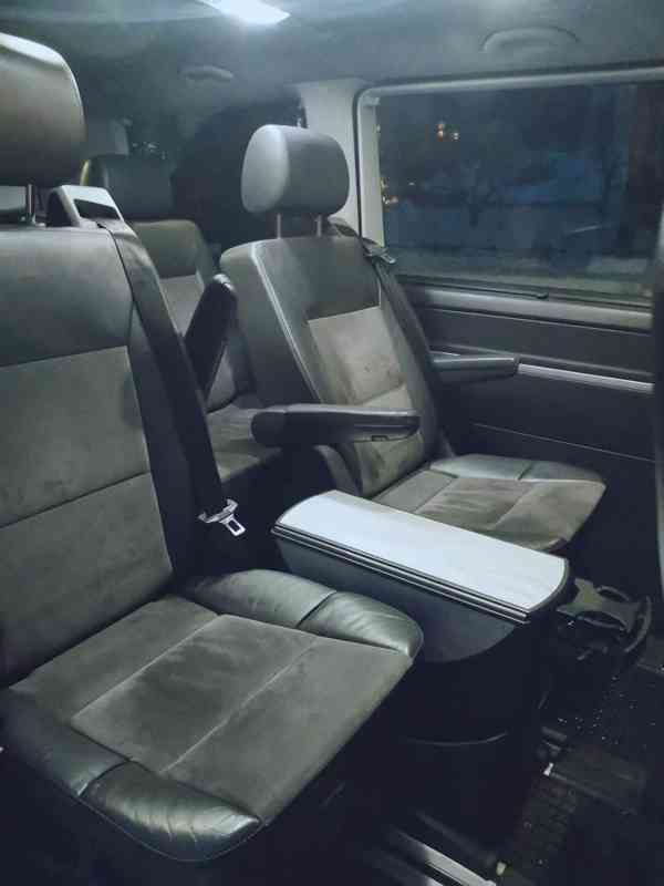 Volkswagen Multivan - foto 6