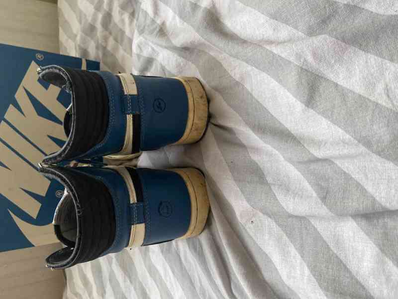 Jordan 1 mid travis Scoot fragment  - foto 3