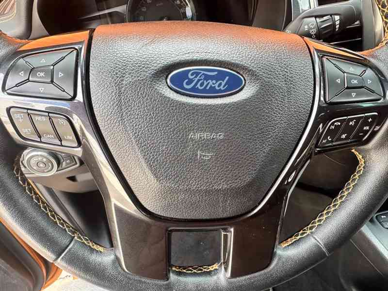 Ford Ranger Wildtrak Double Cab 2.0 TDCi Bi-Turbo 4x4  - foto 4
