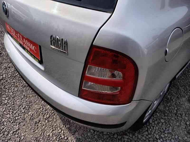 ŠKODA Fabia 1,2i Hatchback ČR - foto 12