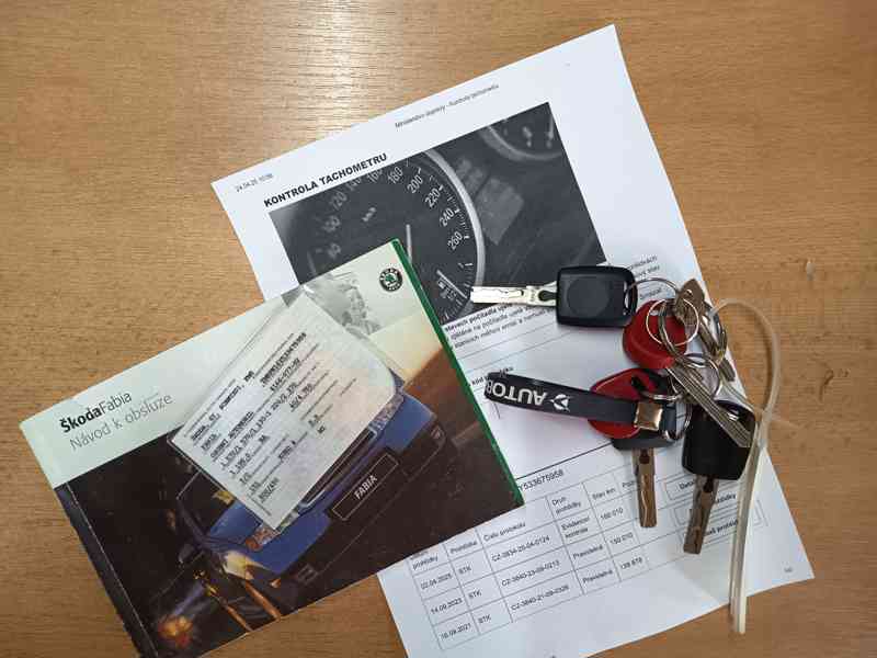 ŠKODA Fabia 1,2i Hatchback ČR - foto 26
