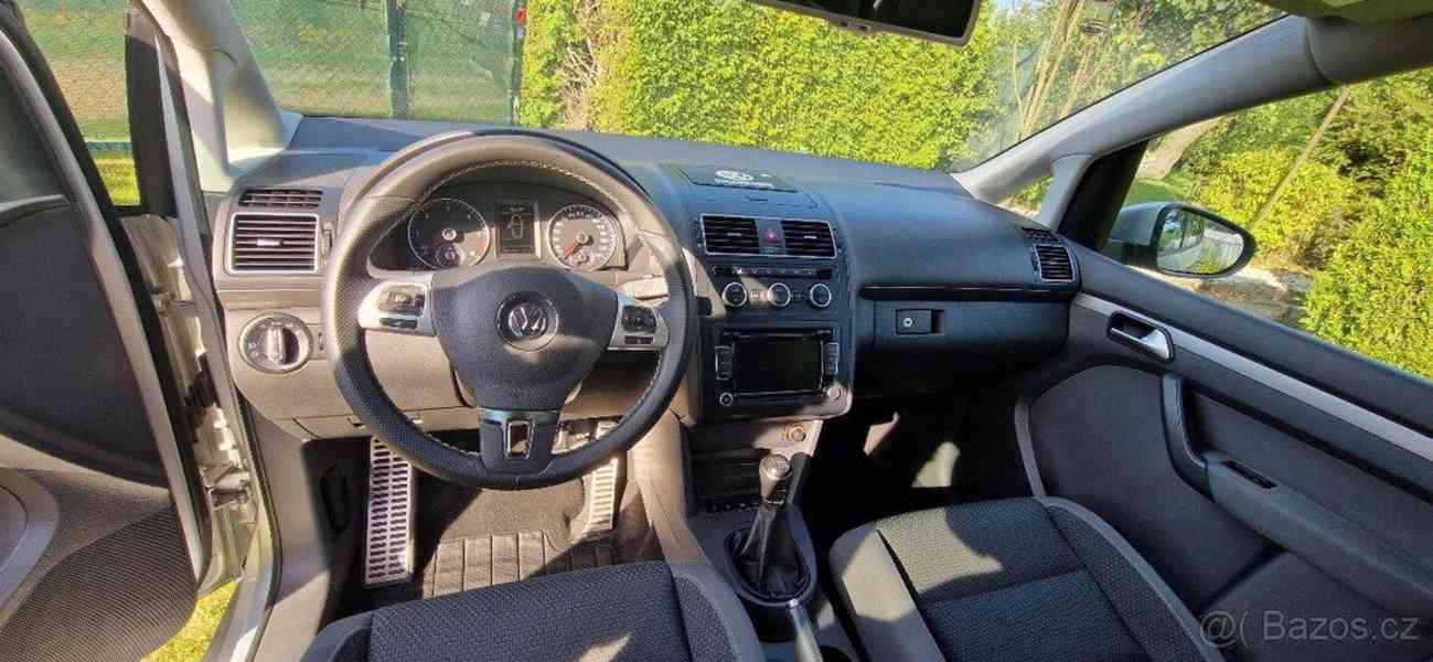 Volkswagen Touran 1,6   Toura - foto 8