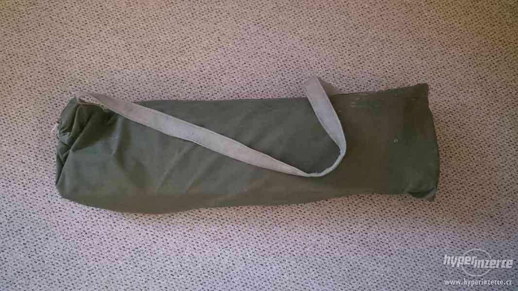 Vojenské polní rozkládací lehátko - foto 4