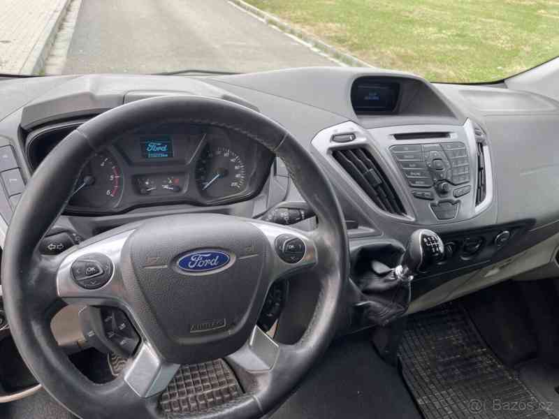 Ford Tourneo Custom 2.2 tdci, 114kW   - foto 4