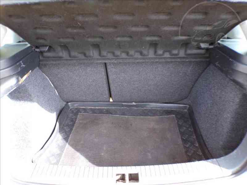 Seat Ibiza 1,2 12V - foto 9