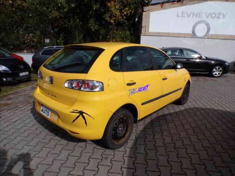 Seat Ibiza 1,2 12V - foto 4