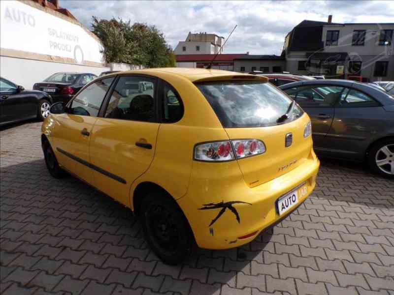Seat Ibiza 1,2 12V - foto 3