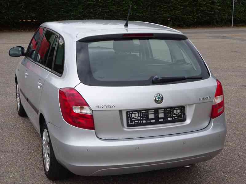 Škoda Fabia 1.2 TSI Combi r.v.2013 AUTOMAT serviska - foto 4
