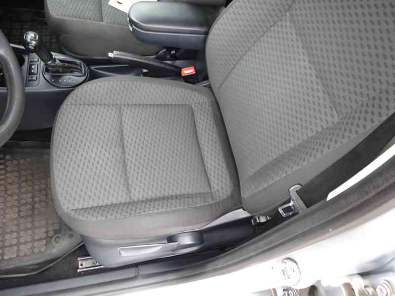 Škoda Fabia 1.2 TSI Combi r.v.2013 AUTOMAT serviska - foto 13