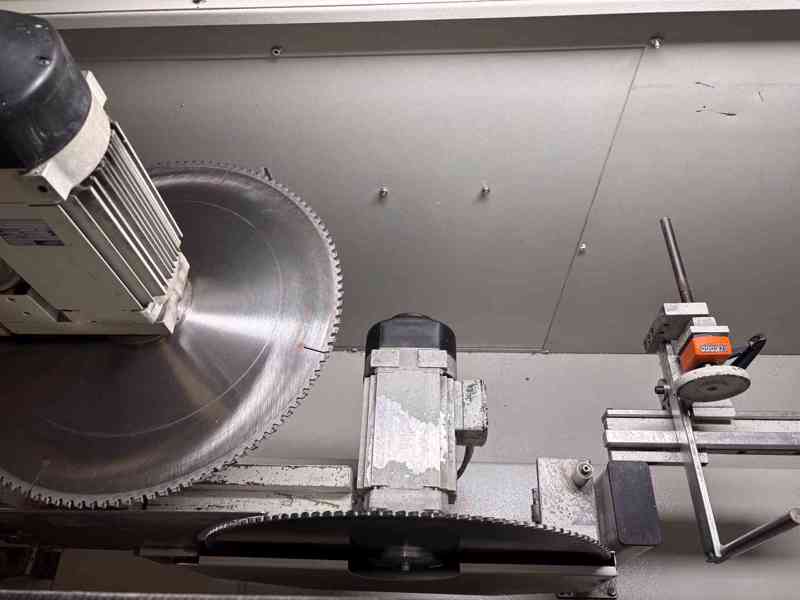 elumatec AKS 134 Vyřezávací pila  - foto 9