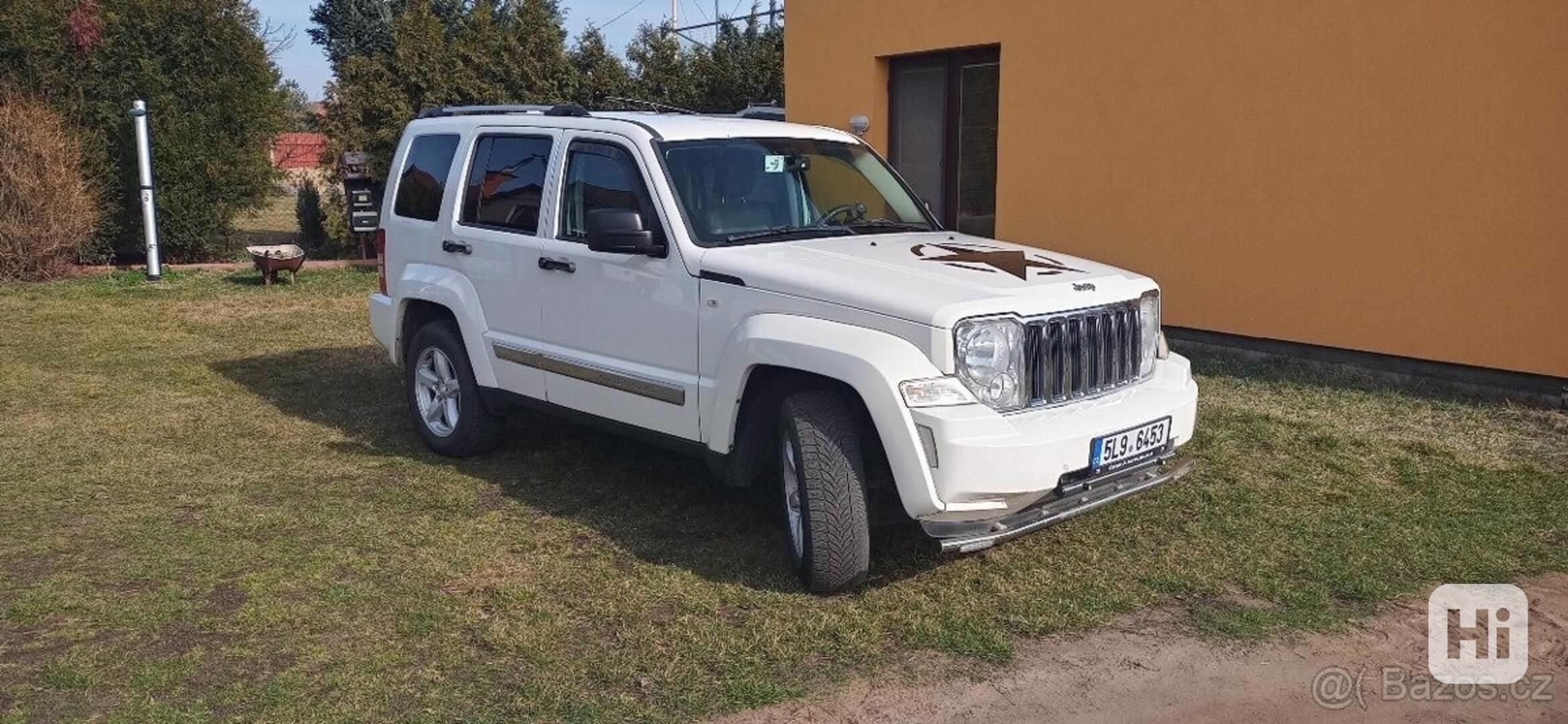 Jeep Cherokee 2,8   KK - foto 1