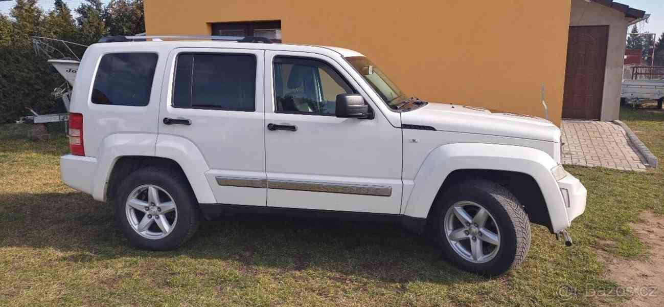 Jeep Cherokee 2,8   KK - foto 3