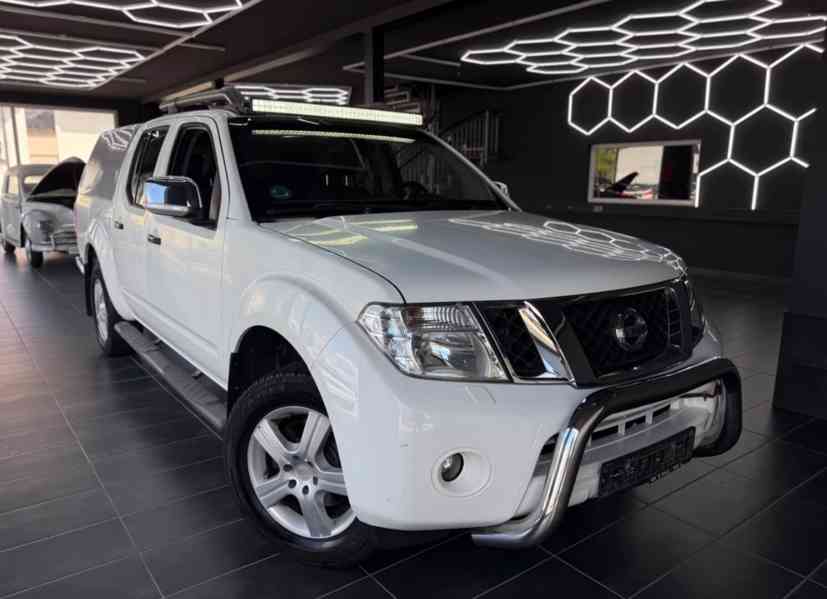 Nissan Navara 2,5DCi Double Cab LE 140kw - foto 1
