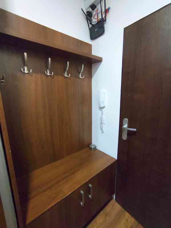 Prodej bytu 3+1 v Hodoníně - foto 12