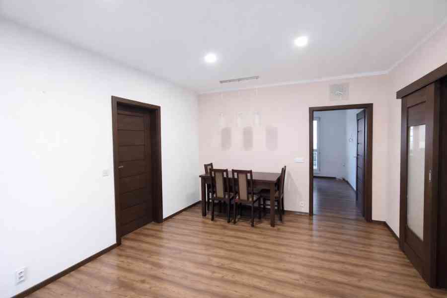 Prodej bytu 3+1 v Hodoníně - foto 7