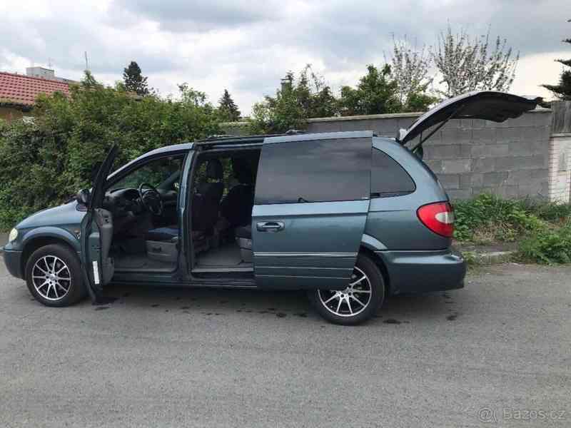 Chrysler Grand Voyager 3,0   LTD 2,8 Automatic Limited - foto 1