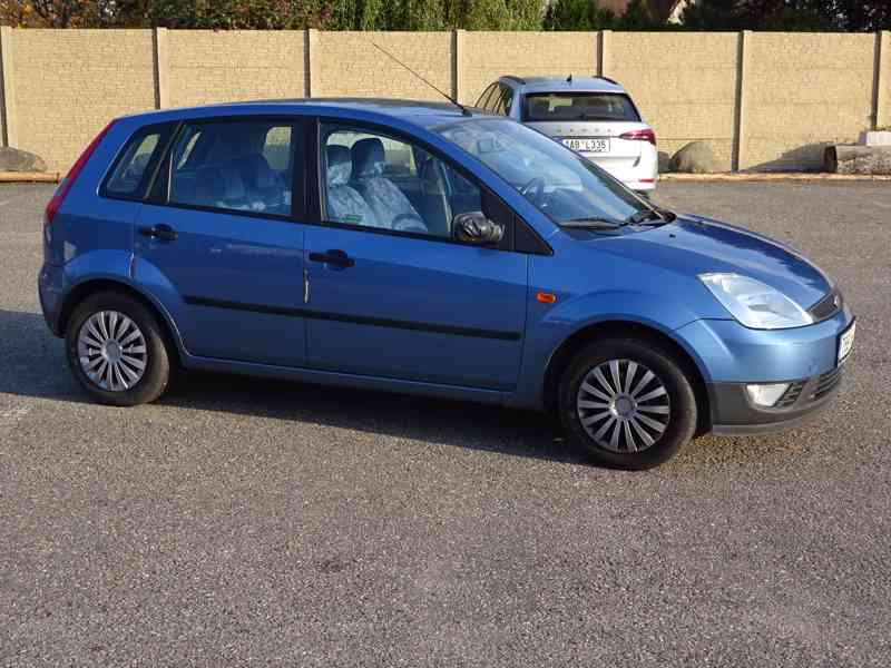 Ford Fiesta 1.3i r.v.2004 STK:11/2025 - foto 2