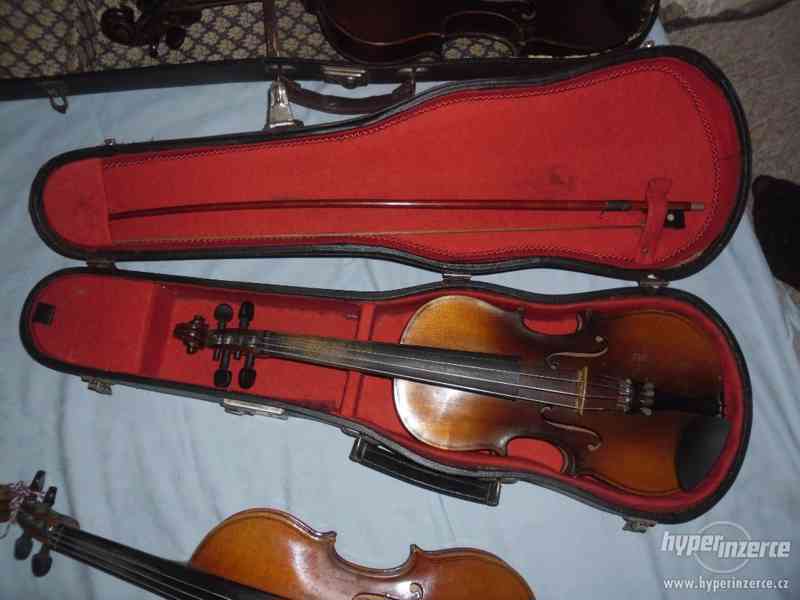 5 ks starých houslí - foto 4