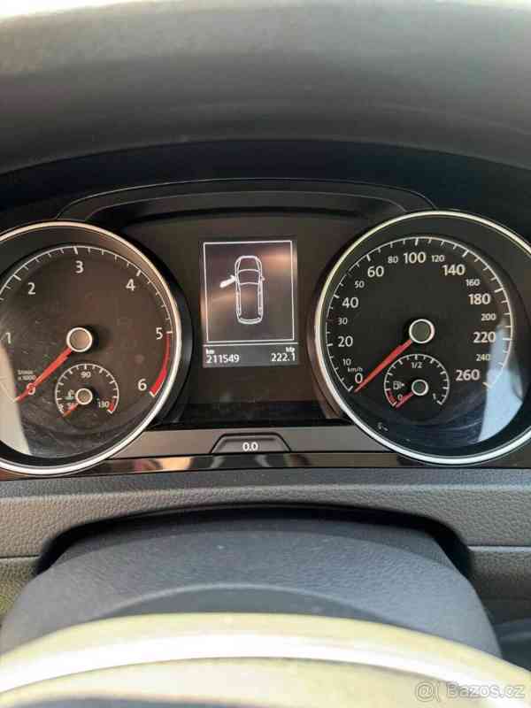 Volkswagen Golf 2,0   TDI 110 kw rok 2018 - foto 9
