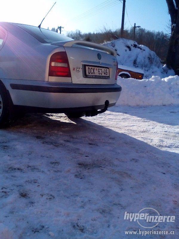 Skoda Octavia 1,6 GLXi - foto 3