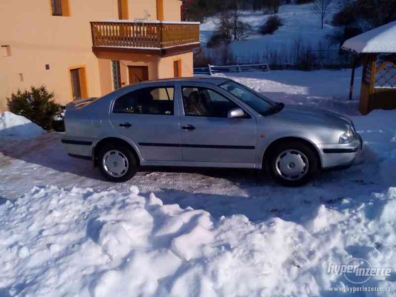 Skoda Octavia 1,6 GLXi - foto 4