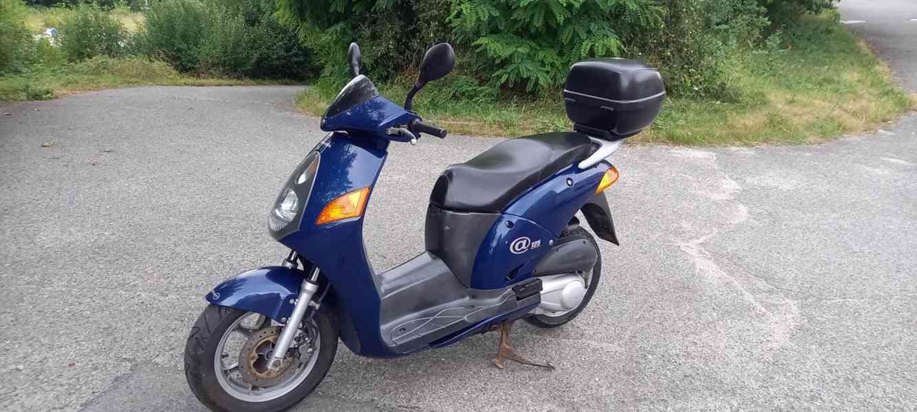 Honda NES 125 - foto 2