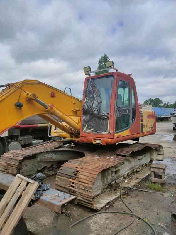 Servis Caterpillar a Komatsu po celé EU - foto 6