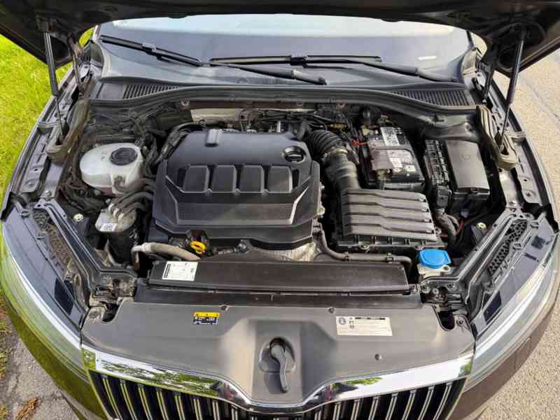 Škoda Superb, 2.0 TDI - Paket Style Plus - foto 26