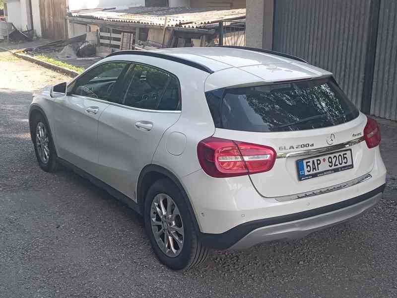 Mercedes GLA 4Matic, 1. majitel, koupeno nové v ČR - foto 4