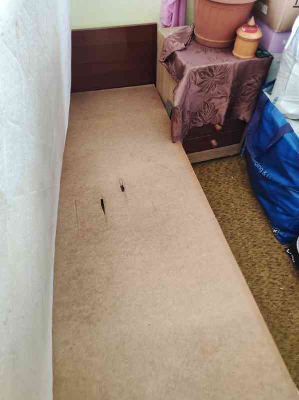 Manželská postel s matracemi - foto 2