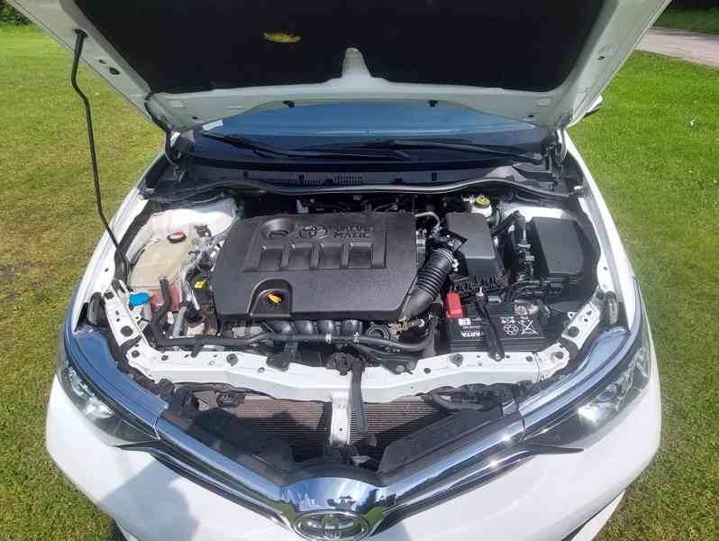 Prodám Toyota Auris kombi - foto 5