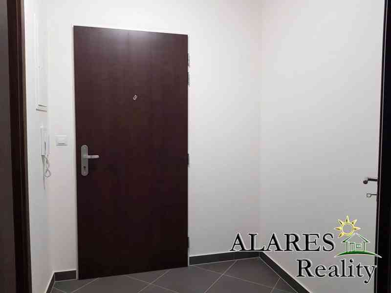 Novostavba 1+kk 31m2 balkon, ul.Toufarova, Řeporyje - foto 9