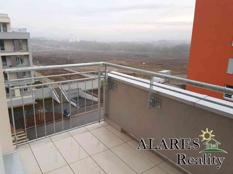 Novostavba 1+kk 31m2 balkon, ul.Toufarova, Řeporyje - foto 5