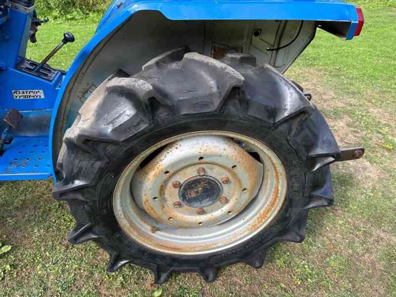 Traktor ISEKI TL2100 4WD - foto 6