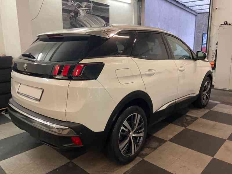 Peugeot 3008 2,0 HDI 150 Allure závěs110kw - foto 12