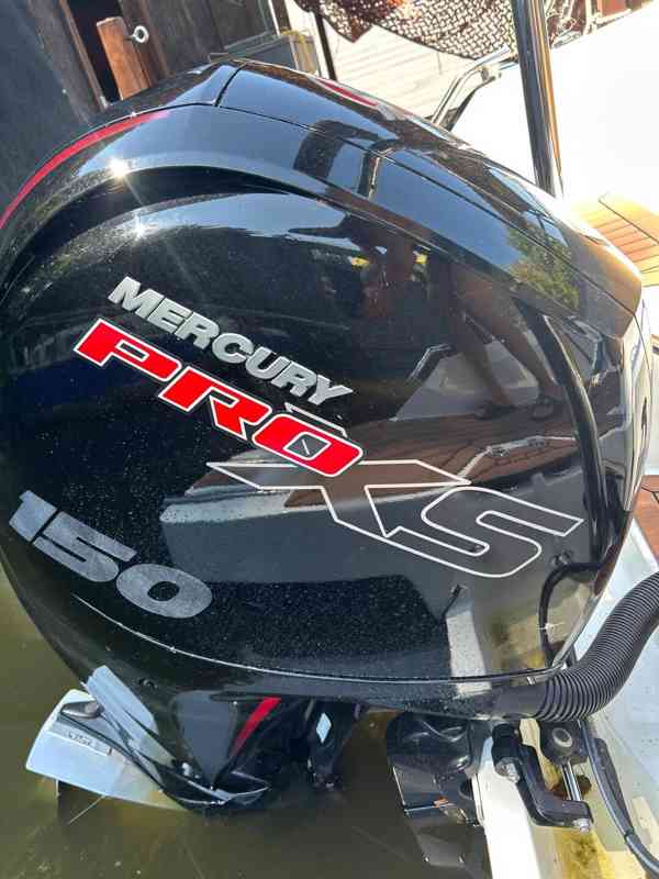 Použitý motor Mercury F 150 r.v. 2024