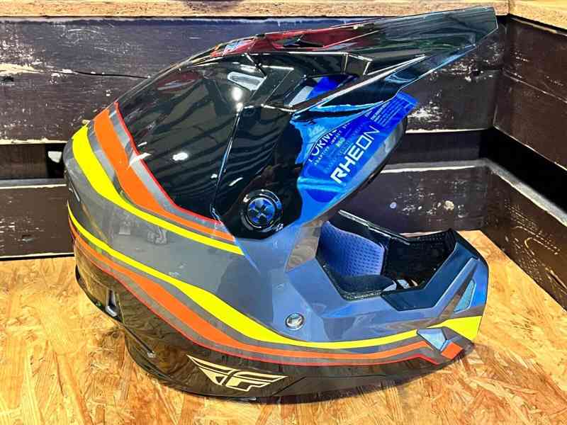 Motokrosová přilba Fly Racing Formula CP - foto 2