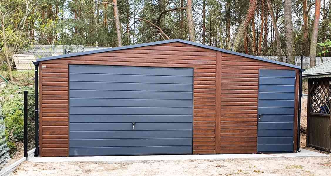 Plechová garáž 6x5,8m sedlová střecha - vrata + dveře TS293 - foto 5