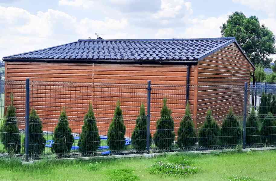 Plechová garáž 6x5,8m sedlová střecha - vrata + dveře TS293 - foto 2
