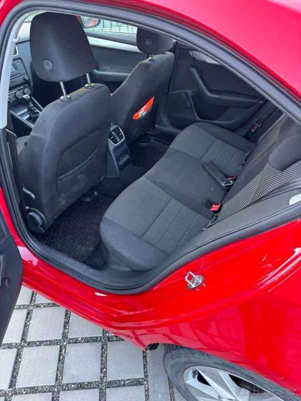 Škoda Octavia 1,6 TDI r.v.2015 Ambition 81kW - foto 6