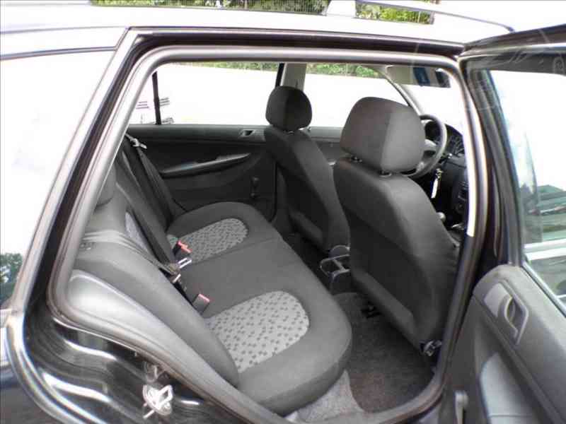 Škoda Fabia 1,4 TDI TAŽNÉ ZAŘÍZENÍ,KLIMA - foto 10