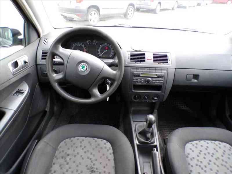 Škoda Fabia 1,4 TDI TAŽNÉ ZAŘÍZENÍ,KLIMA - foto 5