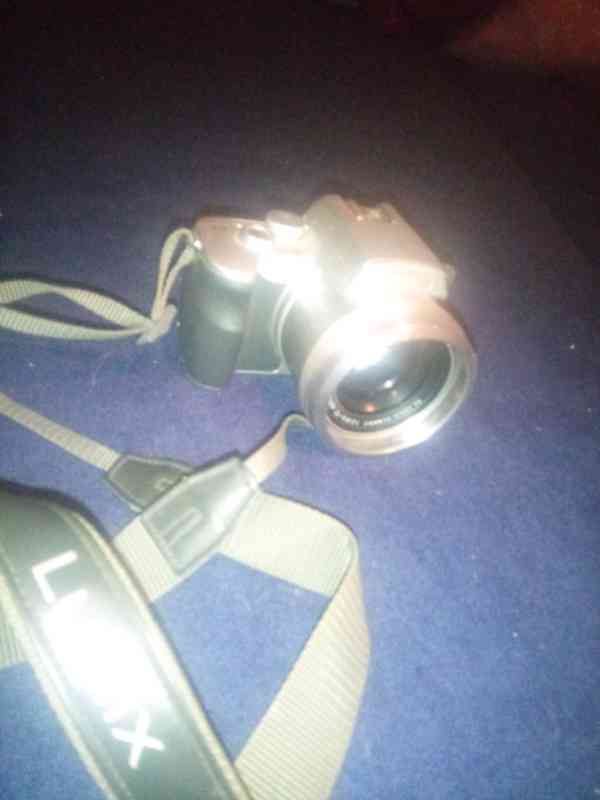 Fotoaparát Lumix DMC-FZ20 - foto 4