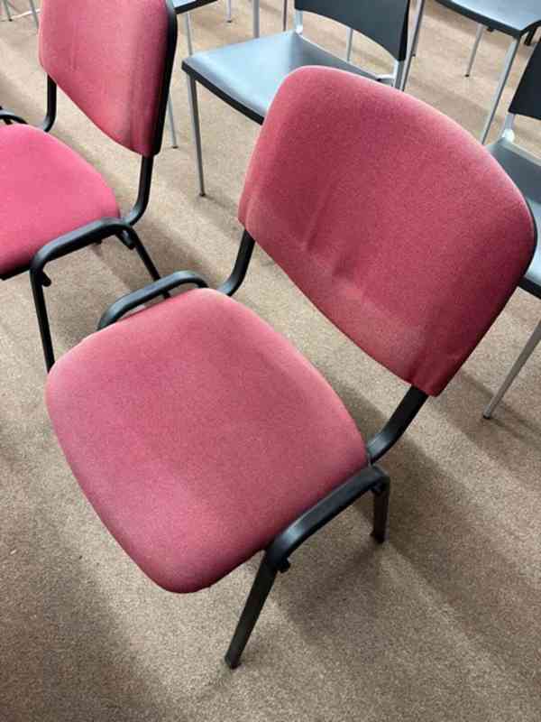Prodám stohovací židle do zasedačky - foto 1