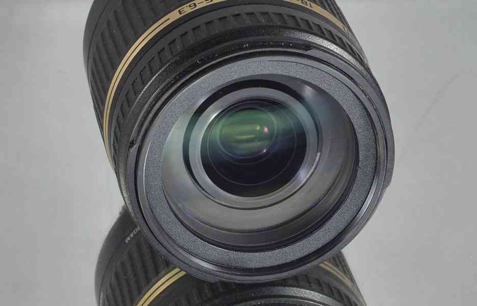 pro Nikon-Tamron AF18-270mm F/3.5-6.3 Di II VC PZD - foto 4