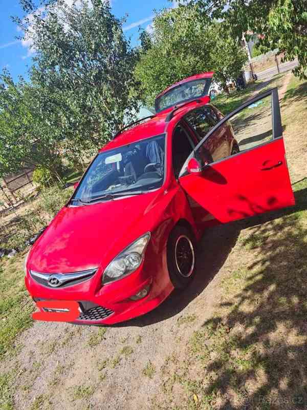 Hyundai i30 1,4   CW - foto 3