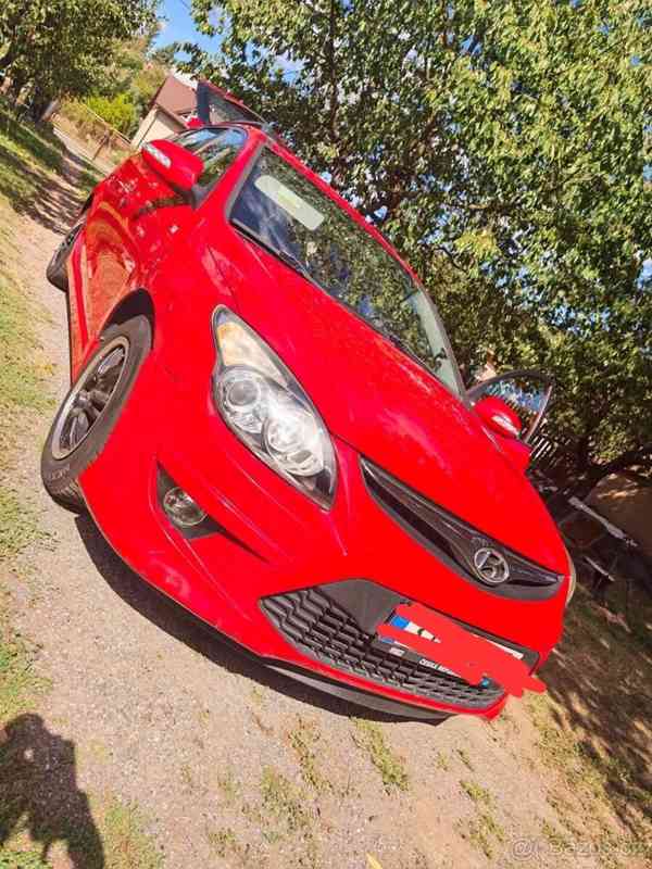 Hyundai i30 1,4   CW - foto 1