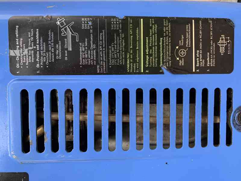 modry kufrikovy Yamaha tichy generator funguje CentralaJapan - foto 5