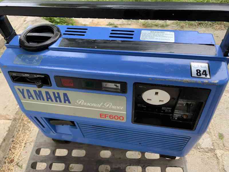 modry kufrikovy Yamaha tichy generator funguje CentralaJapan - foto 4