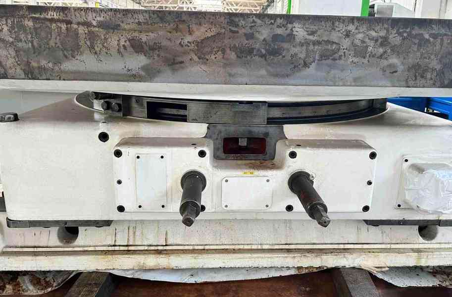 Otočný stůl pro obráběcí stroj E20 po GO - foto 12